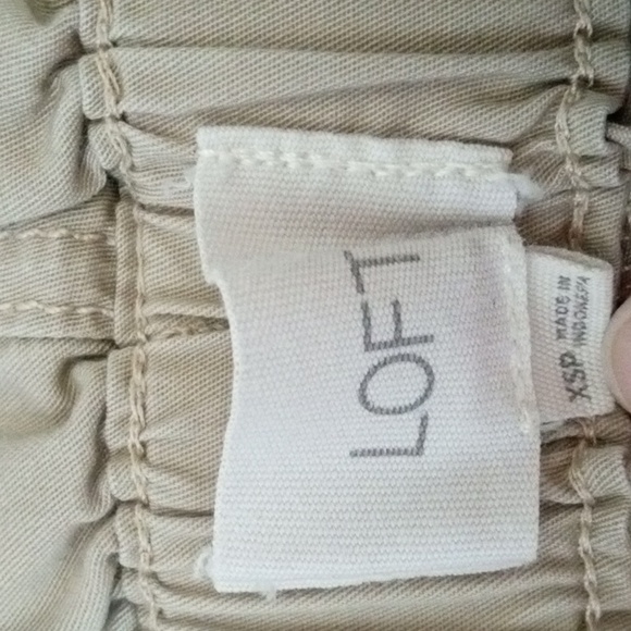 LOFT khaki elastic ruffled waist pull on pants - Picture 2 of 8